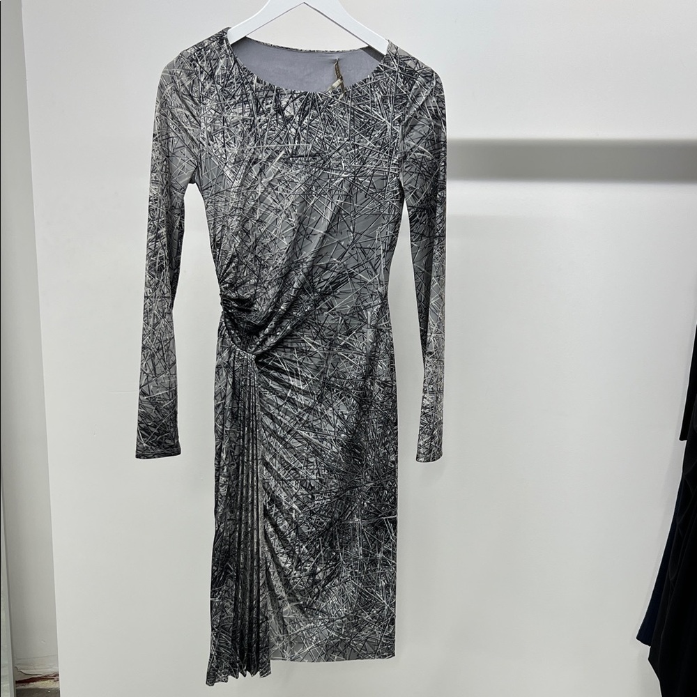 Halston Heritage Gray Patterned Long Sleeve Dress